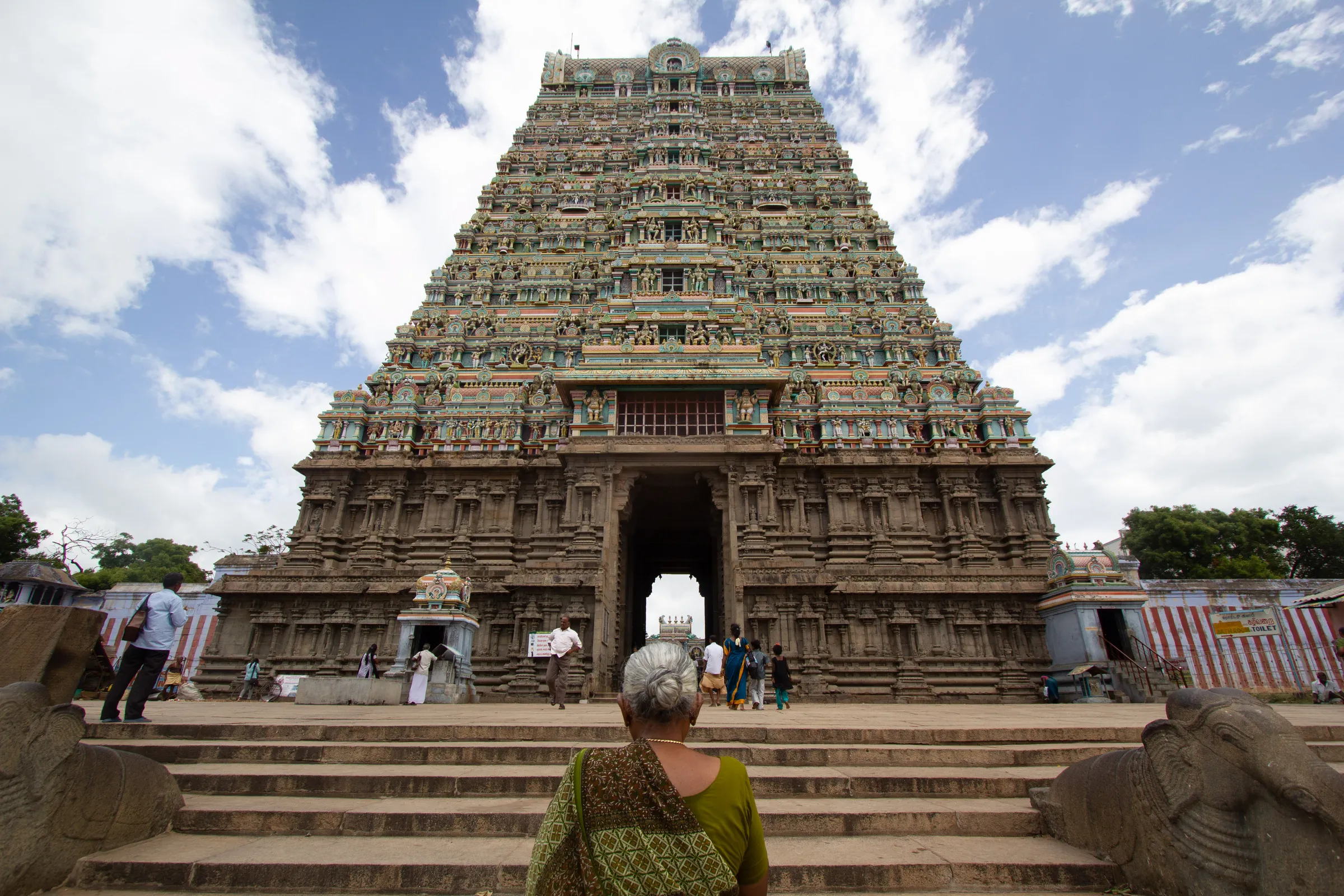 Kasi Viswanatha Temple, photograph