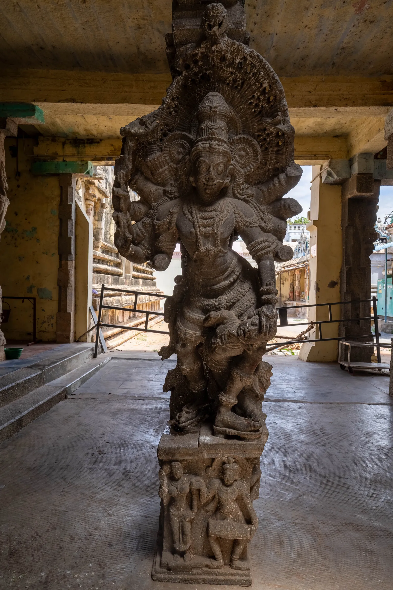 Kumbheswara Temple, photograph