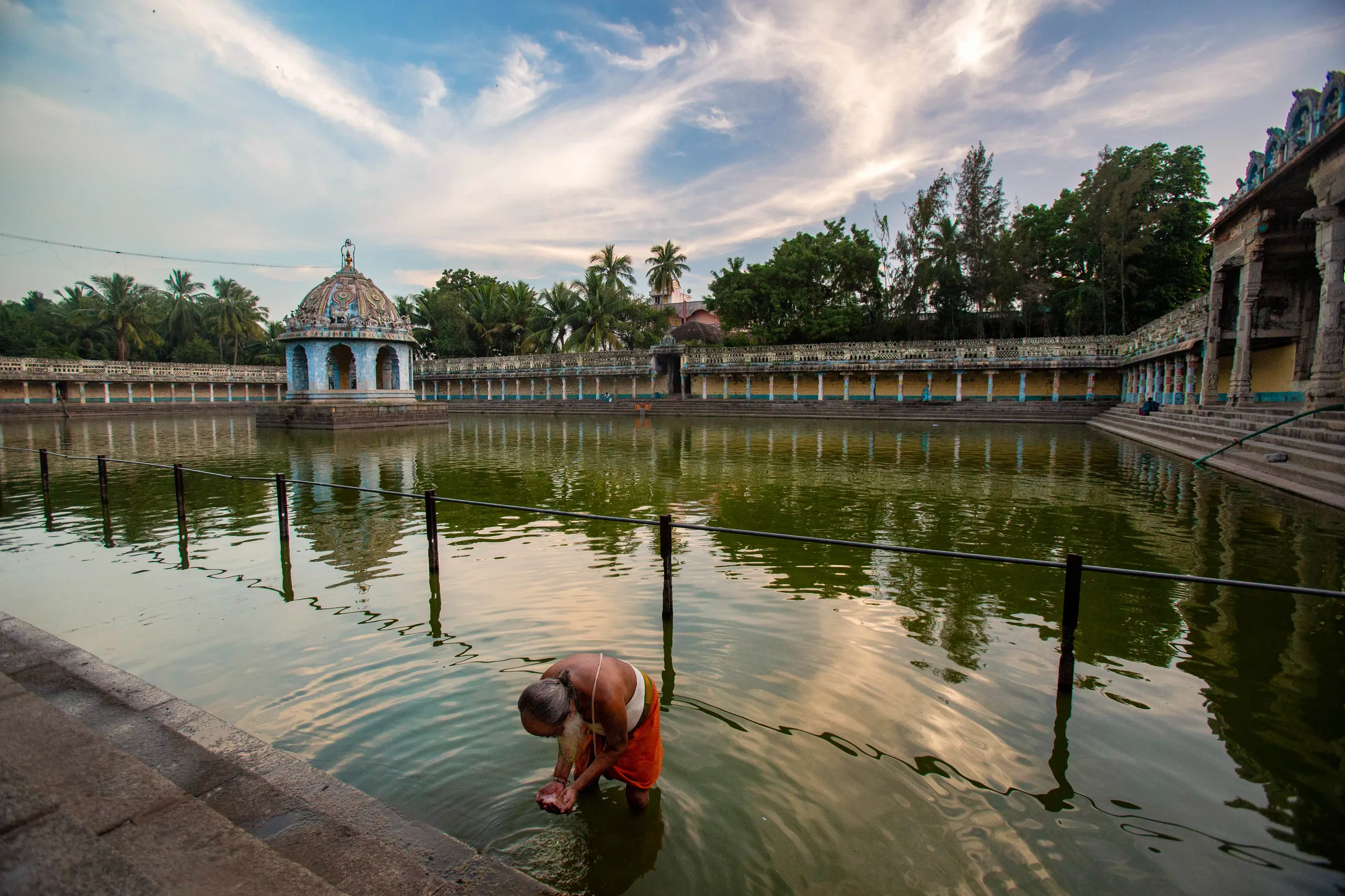 Sarangapani Temple, photograph
