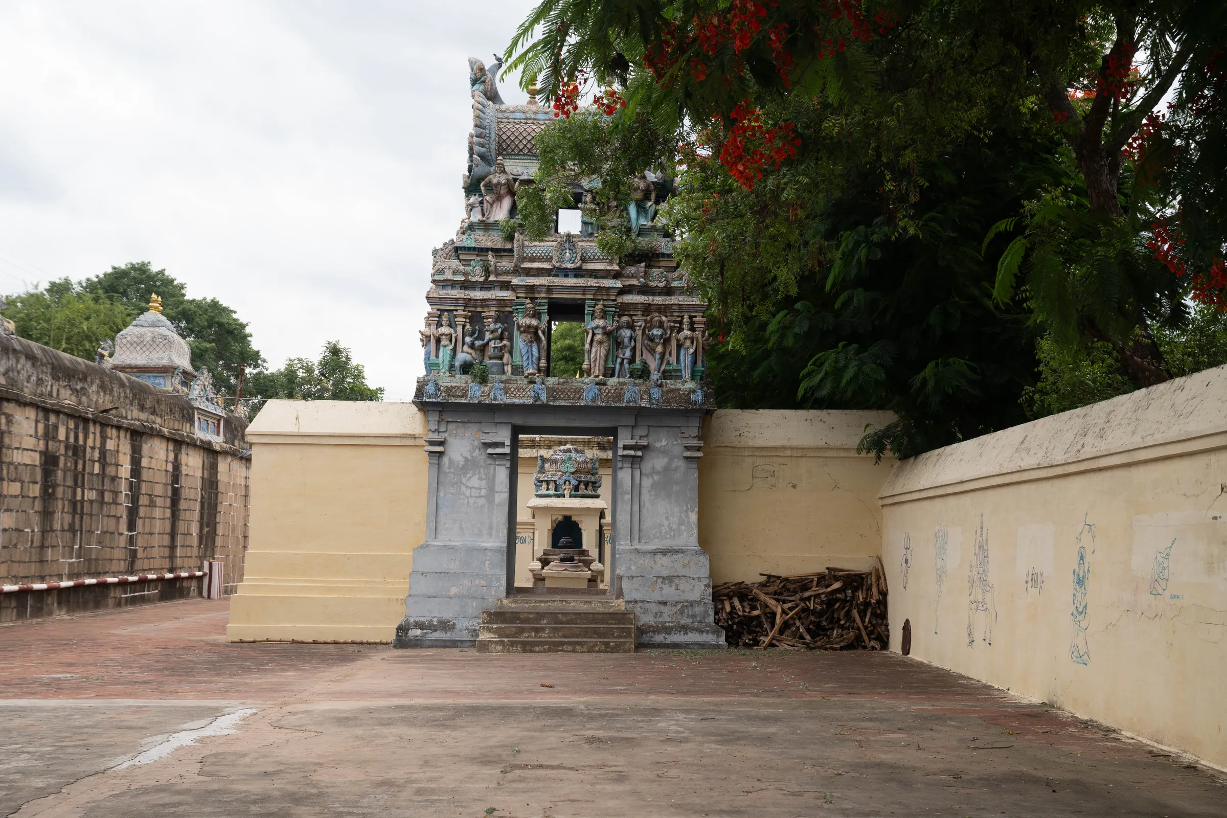 Uma Maheswara Temple, photograph